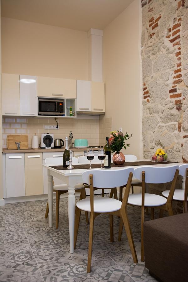 Zora Apartman Eger Exterior foto